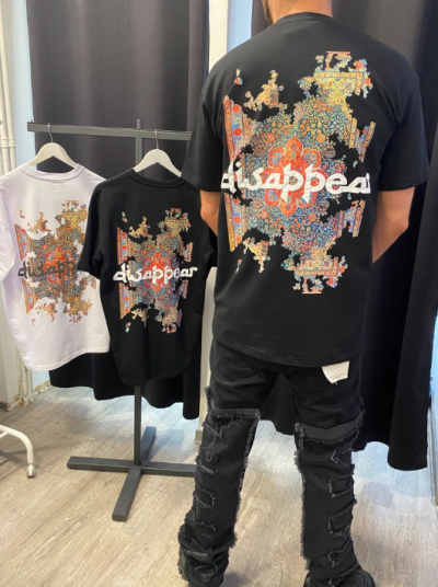TEE SHIRT DISAPPEAR
